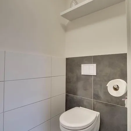 Luxury In The Center דירה *